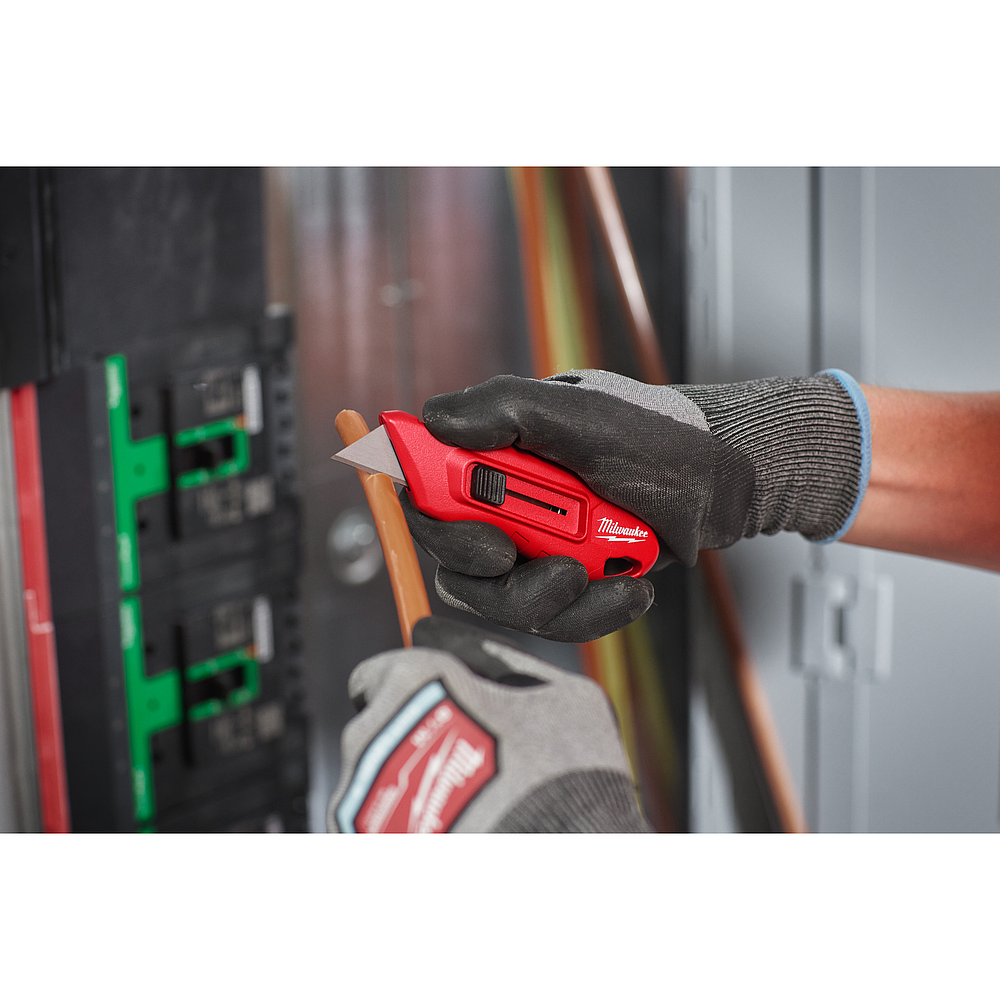 COUTEAUX, CUTTERS & LAMES